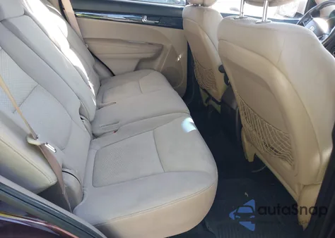 2011 Kia Sorento Lx from USA, damaged, VIN 5XYKTCA1XBG168153